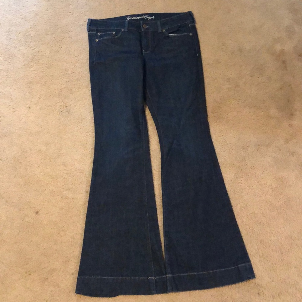 American eagle AE77 flare jeans